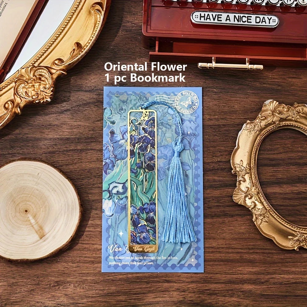 Vintage Oil Painting Metal Bookmarks: Timeless Art for Every Page.