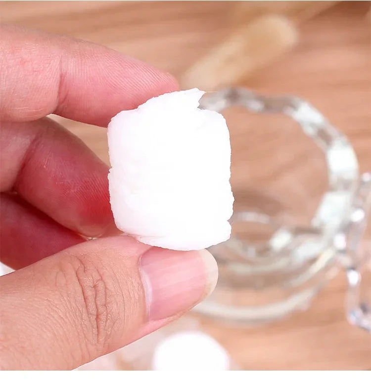 100-Piece Compressed Travel Towels