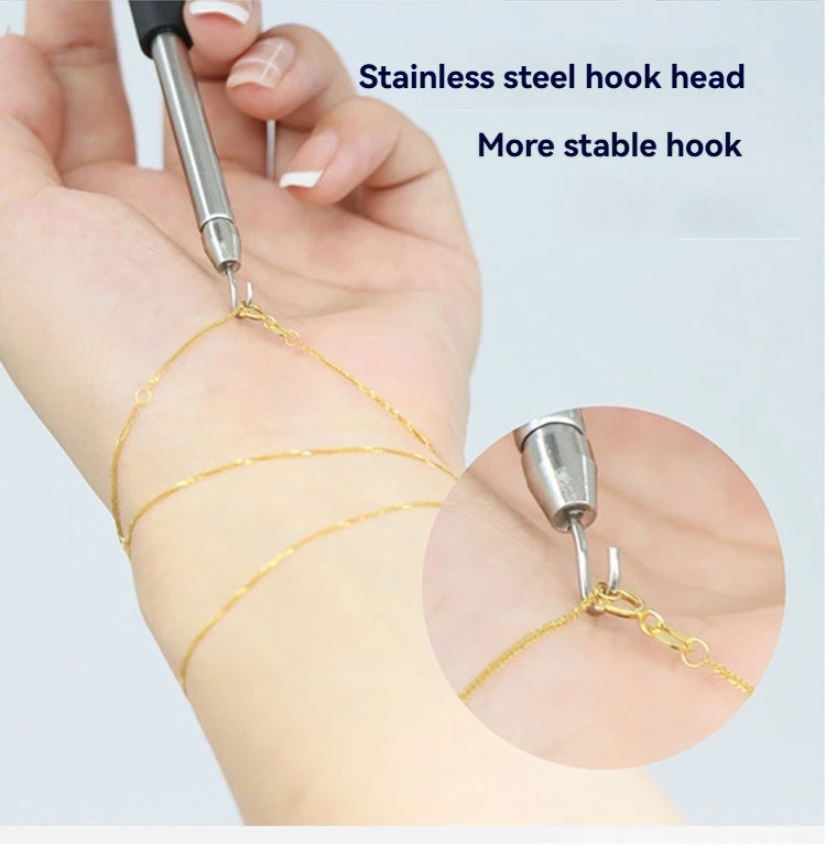 The Bracelet & Jewelry Helper: Effortless Fastening & Unfastening.
