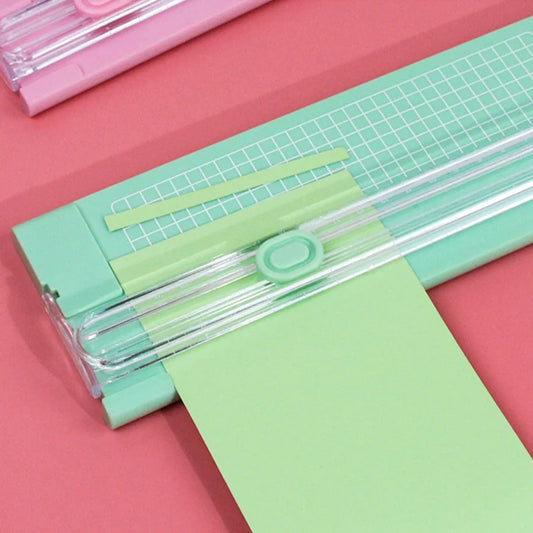 A4 Mini Paper Trimmer: Perfect Cuts for Crafts & Photos.