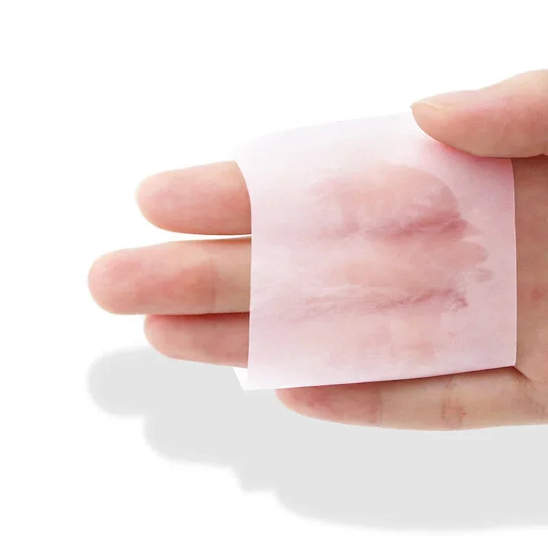 300-Pack Oil Blotting Paper: Instant Matte Face, Anytime, Anywhere.