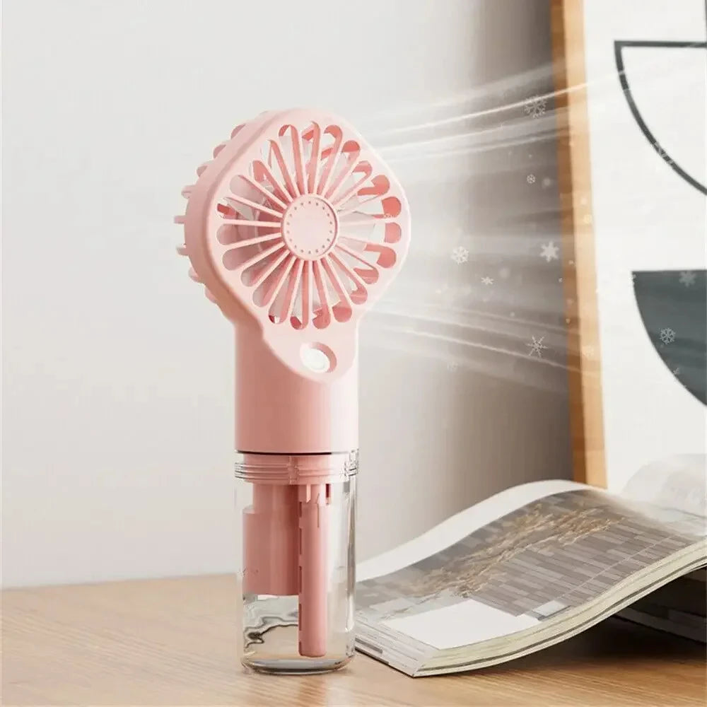 Portable Mist Fan: Your Personal Cool Down, Anywhere.