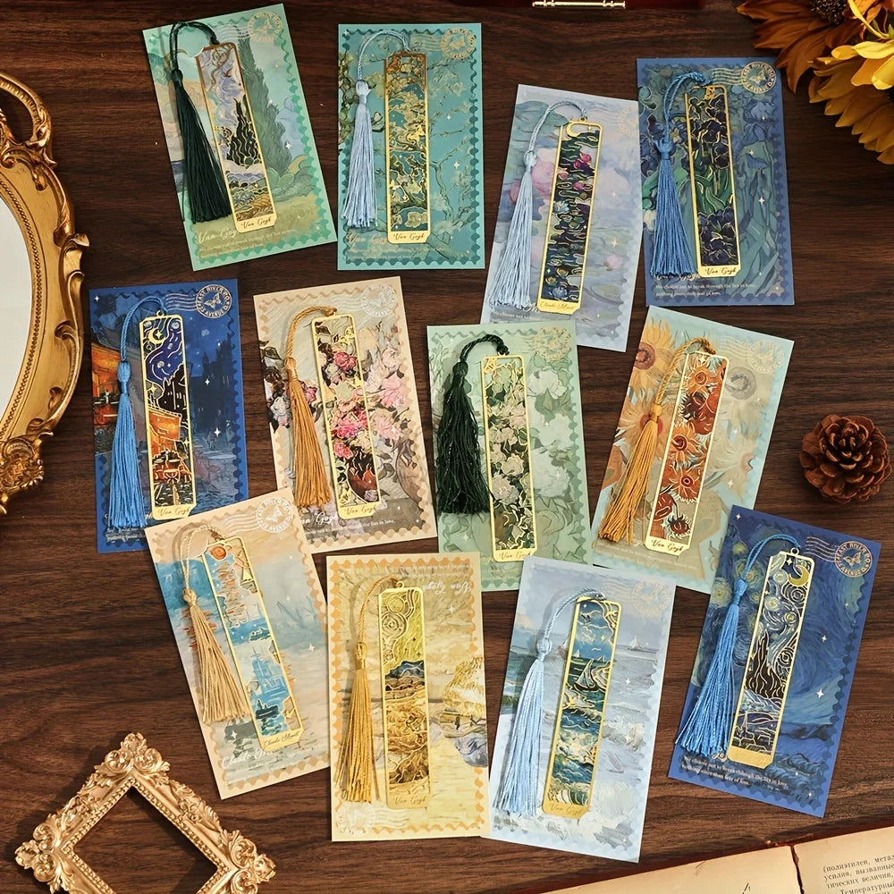 Vintage Oil Painting Metal Bookmarks: Timeless Art for Every Page.